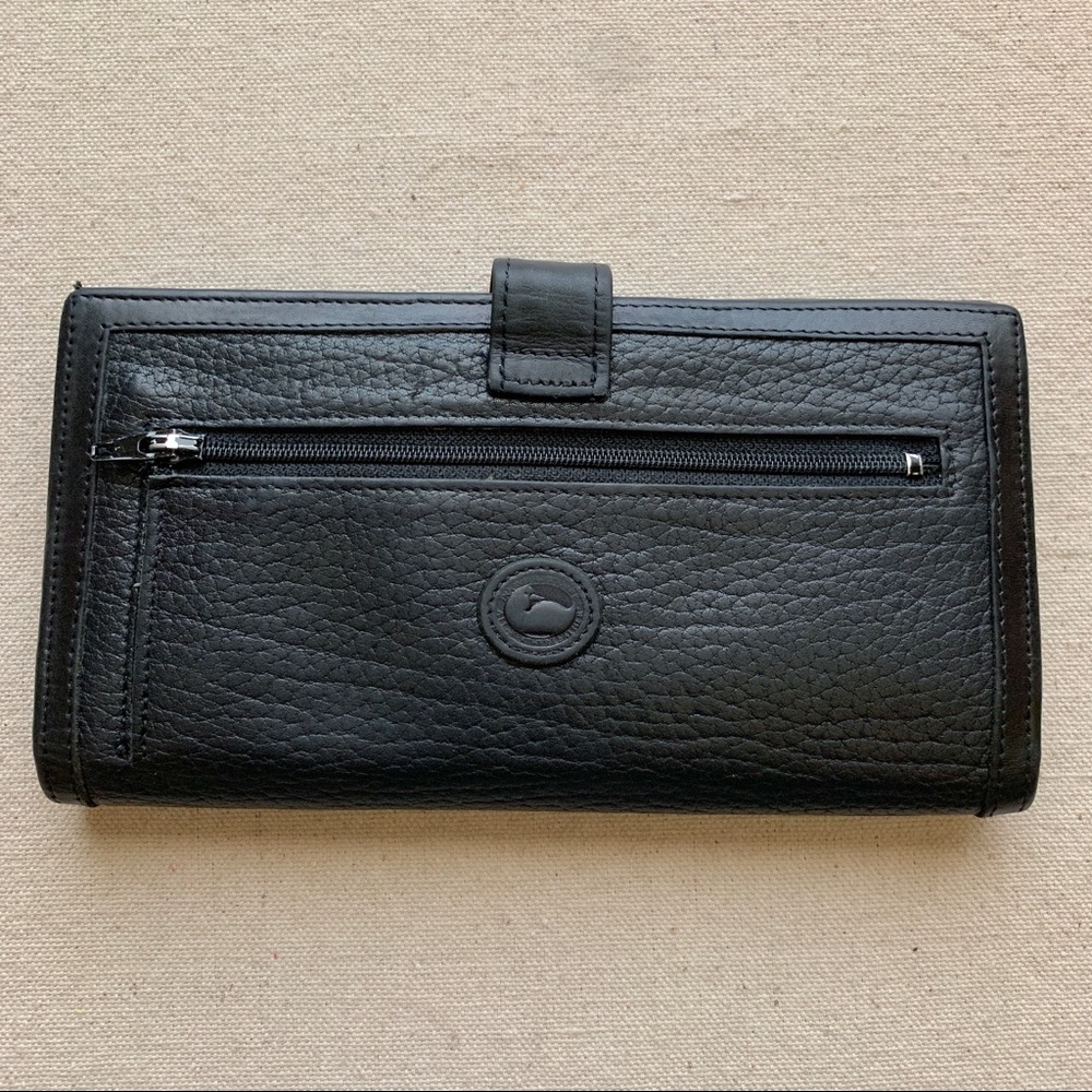 DOONEY&BOURKE expandable checkbook wallet